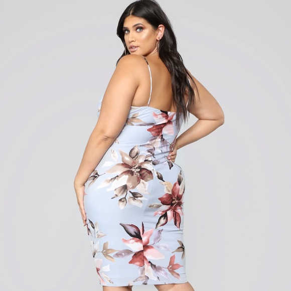 Fashion Nova Garden Fresh Floral Dress - Picture 2 of 4